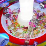 Coin Operated Gift Vending Machine / Mini Candy Crane Claw Machine