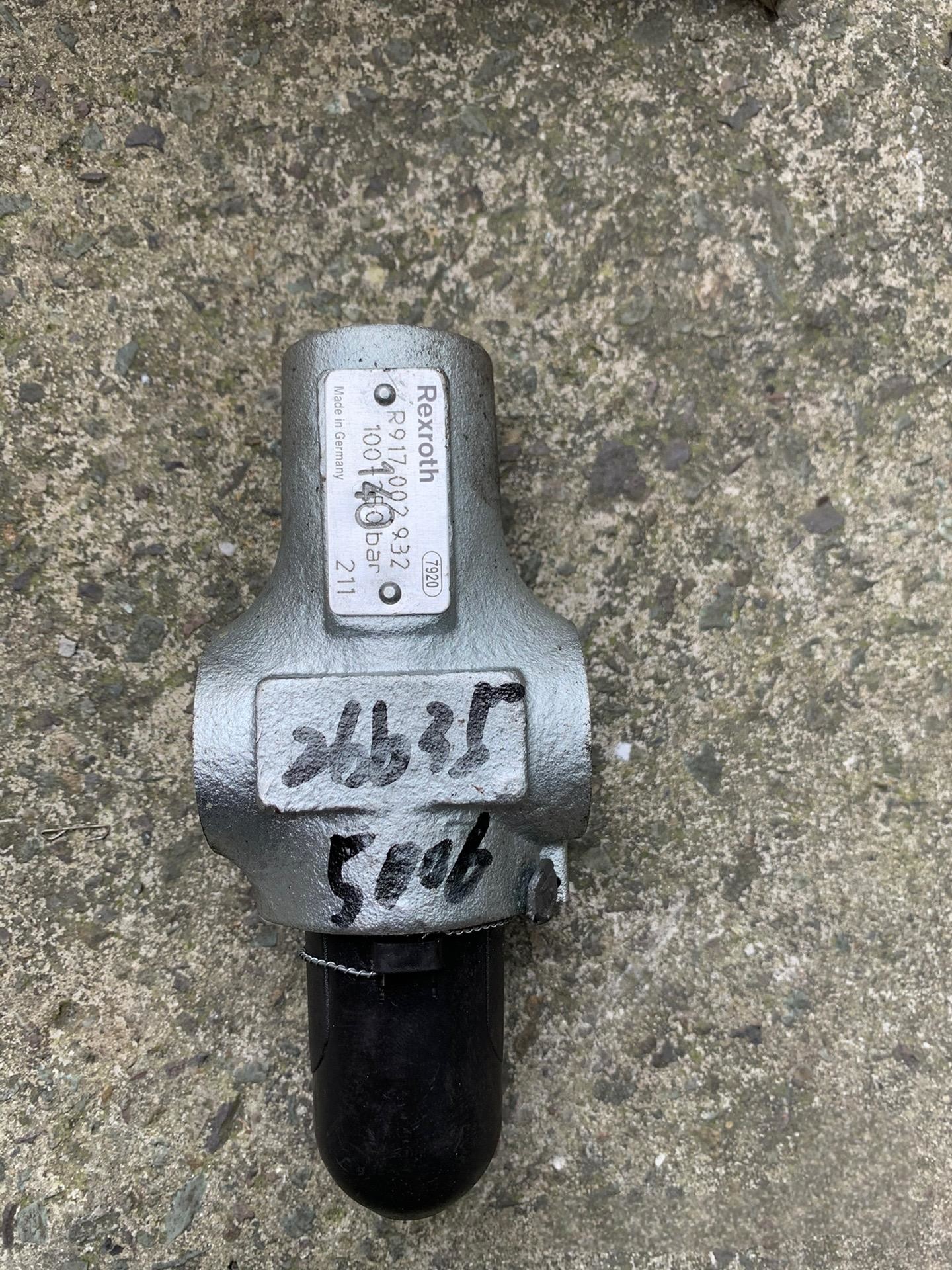 Elephant concrete pump truck pressure limiting valve 266355006 266351001; 241190009 266354008; 266353009