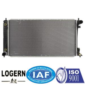 Quality 1997-2004 Ford Expedition Radiator Replacement / F Series Pickups Vehicle Radiator wholesale