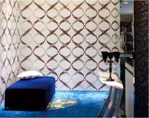 Quality Recycled glass mosaic living room building mosaic designs wholesale