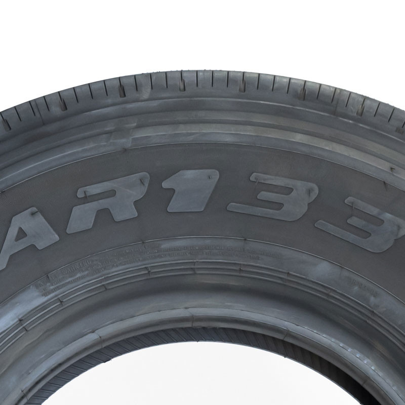 Chinses Factory Tyres All Steel Radial Truck Tyre AR133 11.00R20