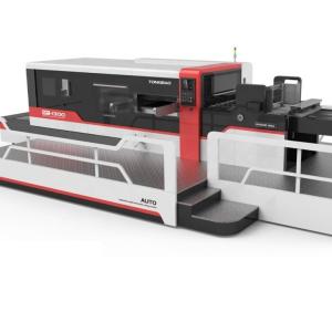 Quality Cardboard Auto Flat Bed Die Cutting Machine with Stripping 1650 wholesale