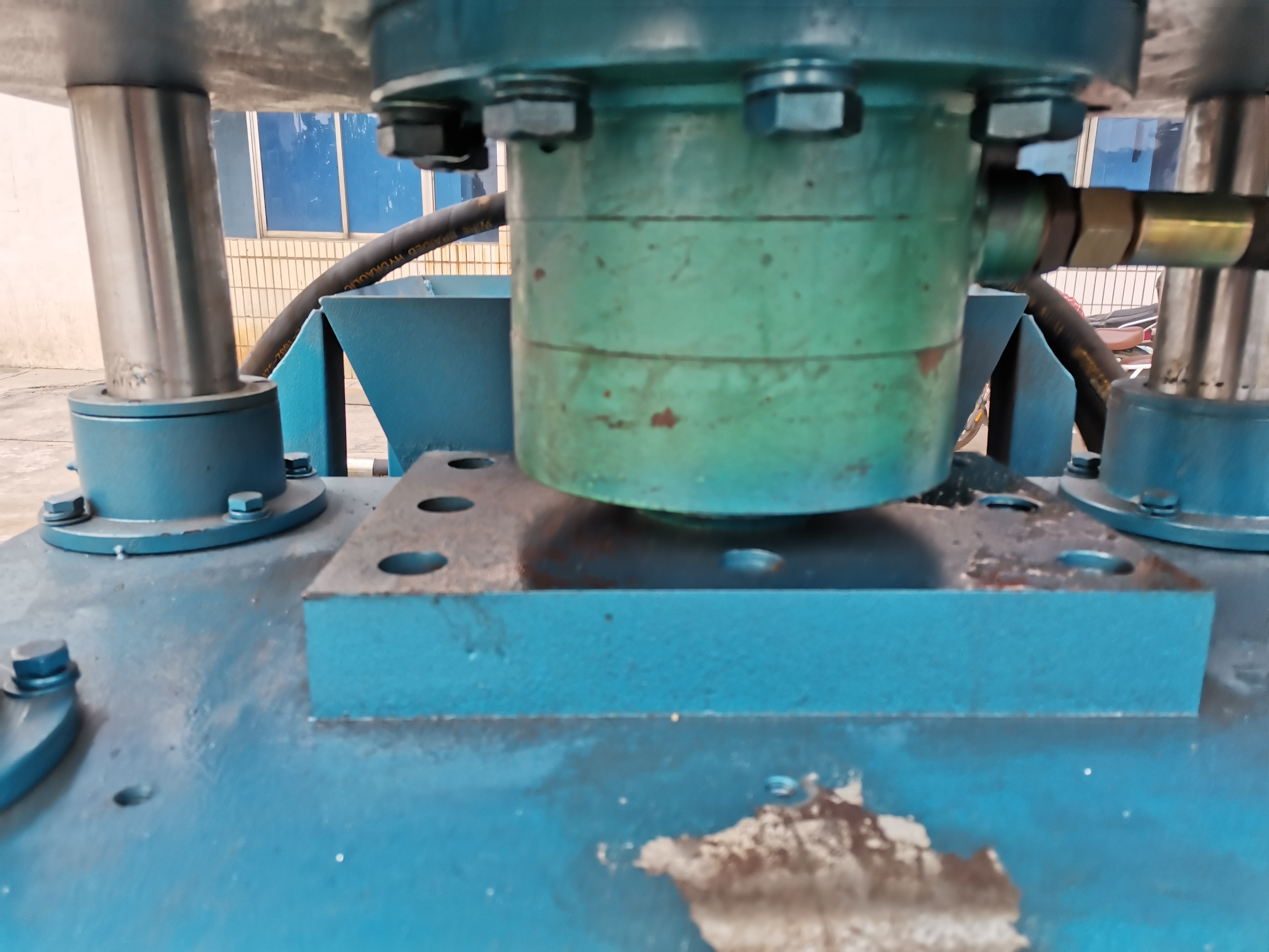 200kg/H Rice Husk Briquette Making Machine For Table Press