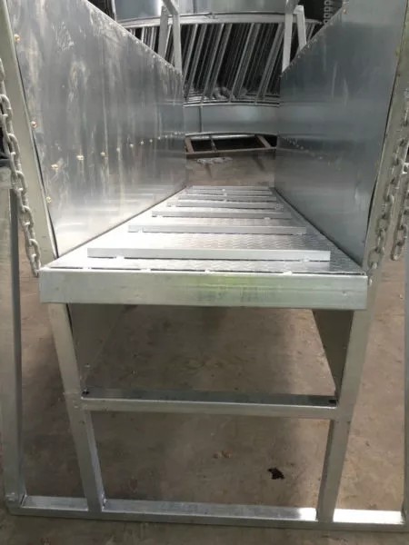 Galvanized mobile cattle loading ramp