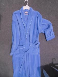 Quality 100% cotton velour terry fabric solid blue mens dressing gowns wholesale