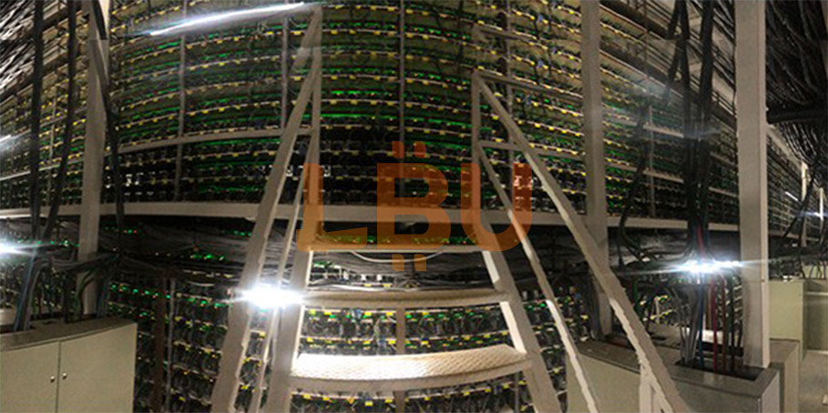 7600g Canaan AvalonMiner 1047 7TH/S 2380W 190*190*292mm