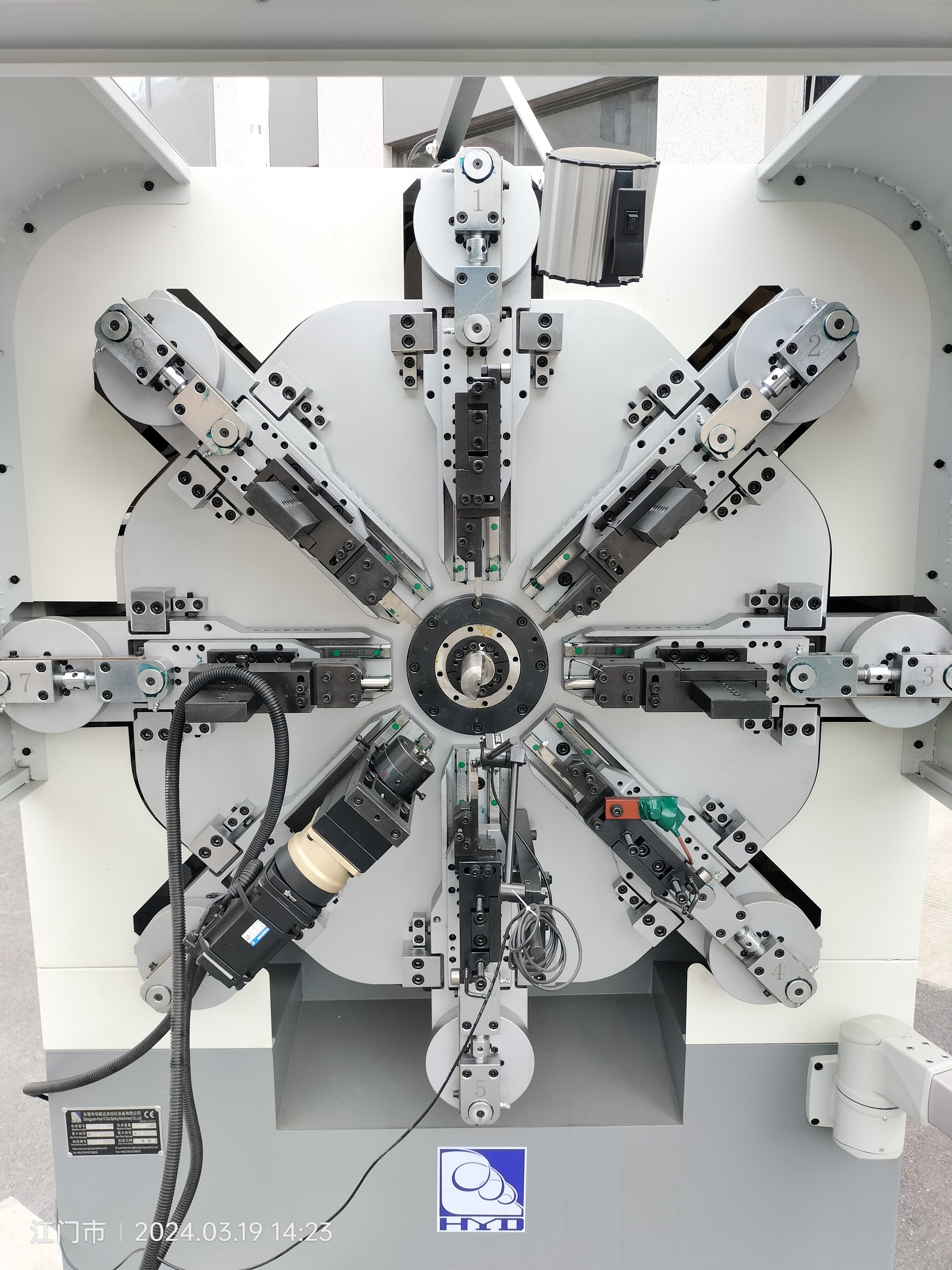 12 Axis Automatic CNC Spring Making Machine , 1 to 4mm Spring Coiling Machine