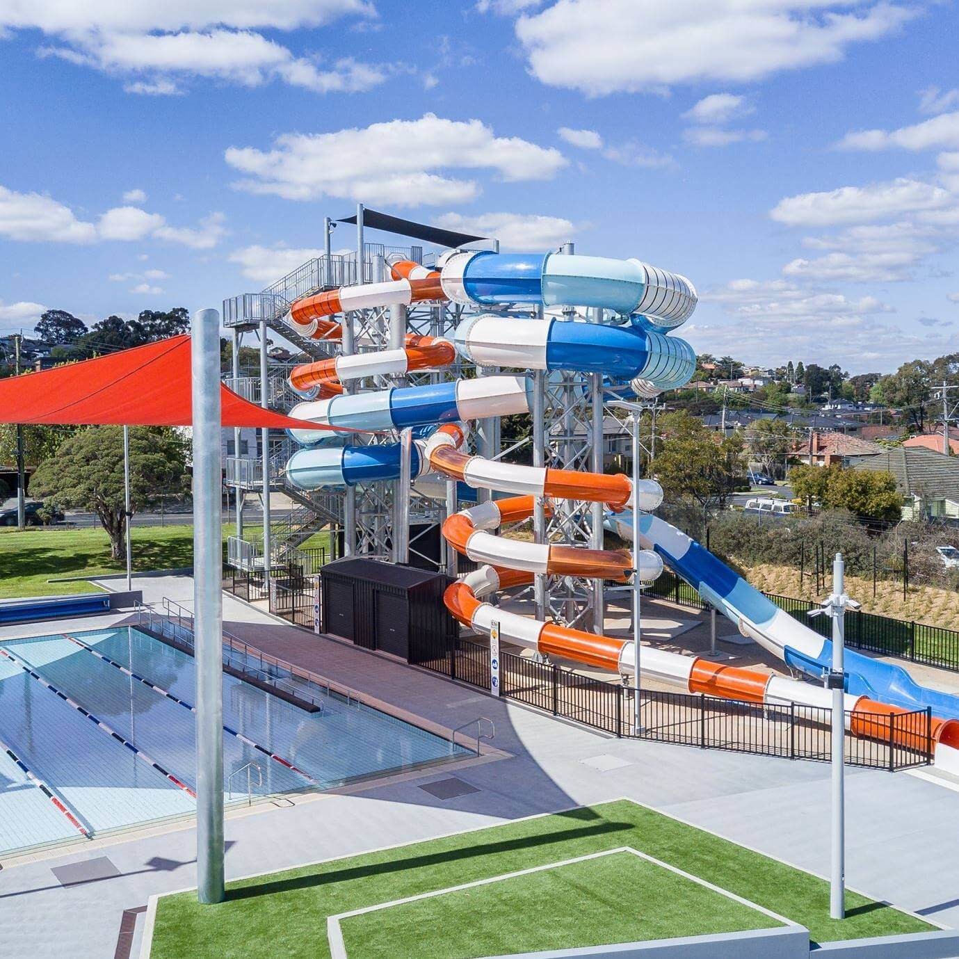 Water Park Slide Customized Swimming Pool Slide For Adults And Children