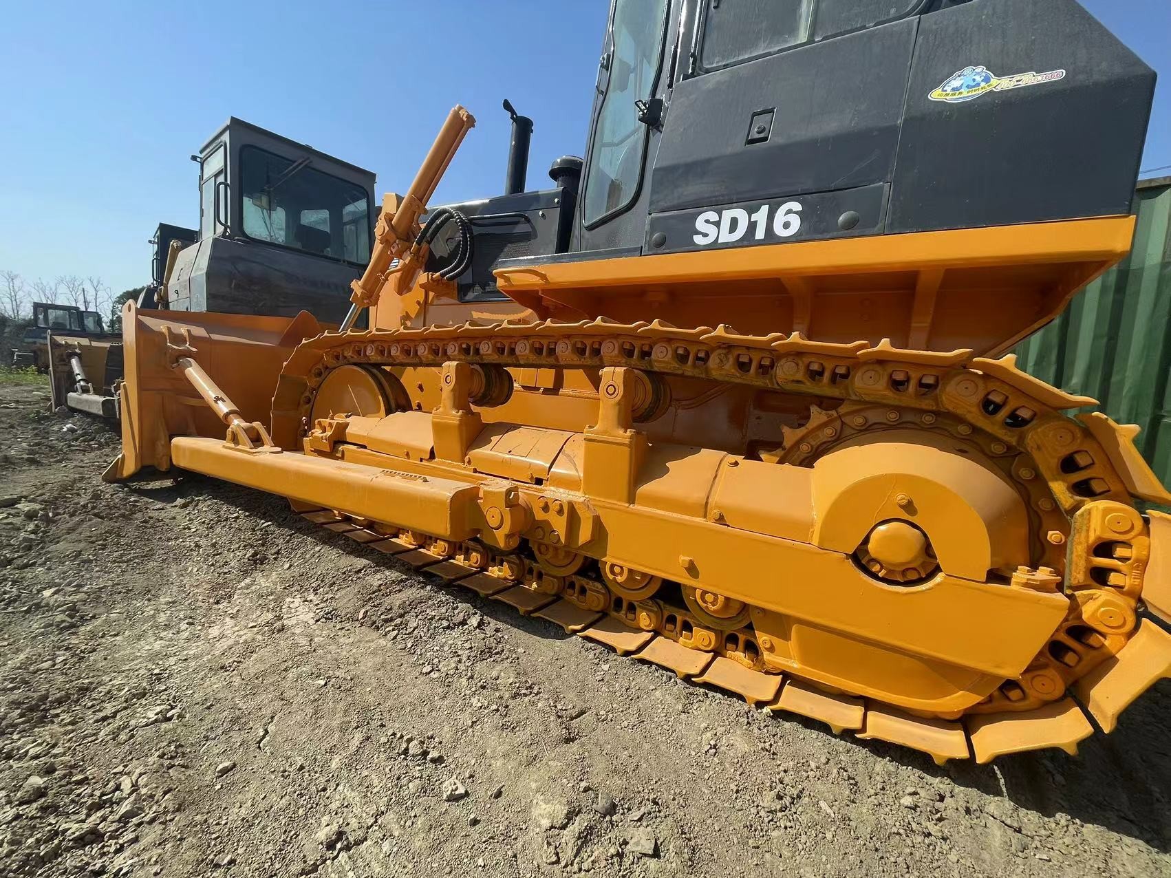 2021 120kw Year Used Bulldozer Sales Earthmoving Shantui Dozer Sd16 Used Crawler Bulldozer