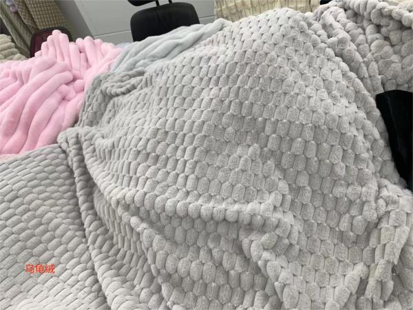 Gray Yellow Fluffy Plush Fabric White Fluffy Material