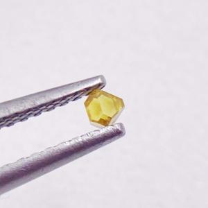 Quality 1mm - 4mm Synthetic Monocrystalline Diamond Rough Hpht Diamond Abrasives wholesale
