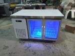 Commercial Counter Table with Glass Door Undercounter Refrigerator
