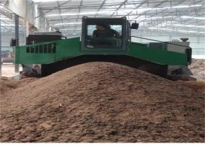 Quality Hydraulic Lifting 5200mm 2600m³/H Compost Turning Machine wholesale