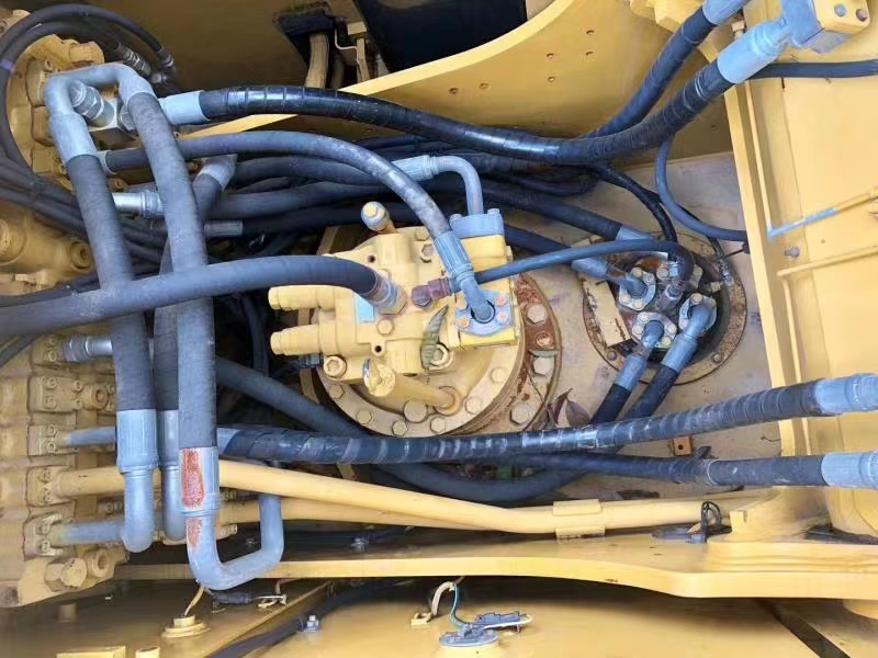 CAT 320C Excavator 20ton with Original Hydraulic Cylinder at Great Working Condition