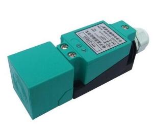 Quality Inductive proximity switches HY-3020AB HY-3020CD DC three-wire normally open + normally closed wholesale