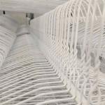Stretched 16 Inch 1.9mm Dry Cleaner Hanger Notched Painting Wear Resistant
