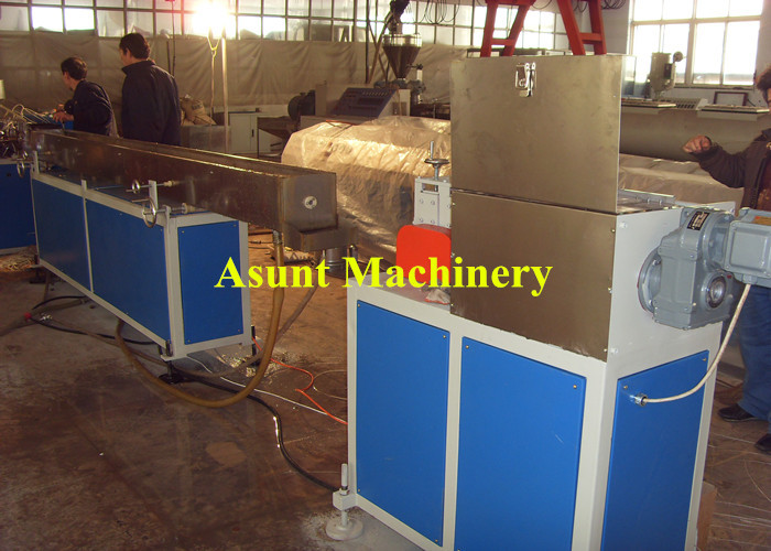 Two Color Plastic Pipe Making Machine PP PE Drinking Production Line