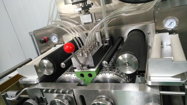 Small machine Capsule Filling Equipment Medicine Bottle Packaging Machine High