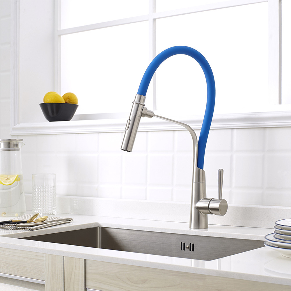 American Market Cold Hot Water Spring Steel 304/316 Material Kitchen Faucet With Pull Out Blue Rubber