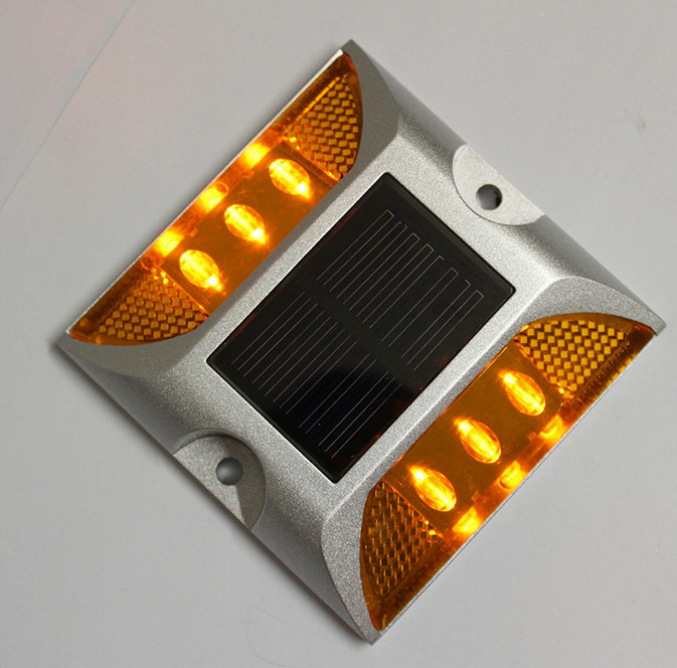 Aluminum Flashing Light Solar Cat Eyes Road Stud In Red Blue