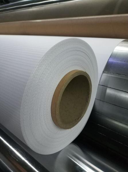 Laminated pvc flex banner 440g uses high quality polyester yarn and PVC film,