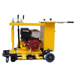 Quality Mobile Bitumen Road Cutting Machine , Sphere Grooving Cement Cutter Machine wholesale