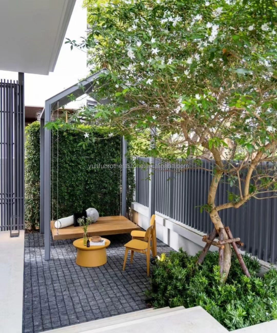 Upgrade Your Home Exteriors with Cut-To-Size Grey Flamed Granite Cube Stone 10x10x10