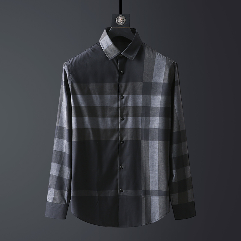 Plus Size Men's Dress Shirts in Solid Color Poplin Fabric with Covered Button Closure