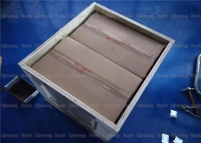 20Khz Rotary Ultrasonic Sealing System Welding Top Nech Of Laminated PP Bag