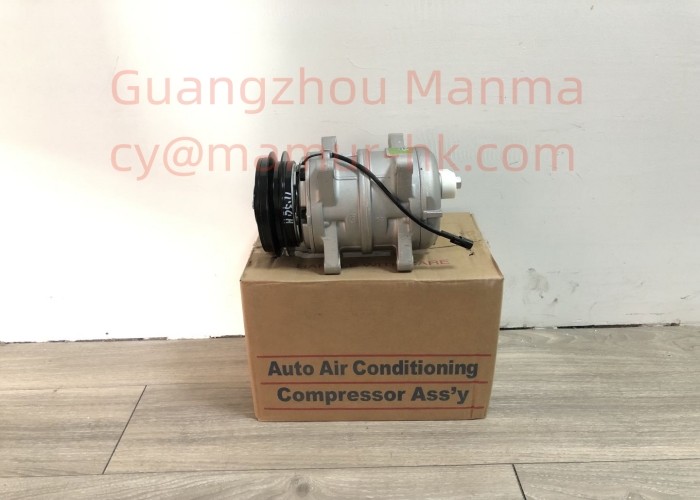 Air Conditioning Compressor For QINGLING 100P 810040-PW11B Truck Auto Part