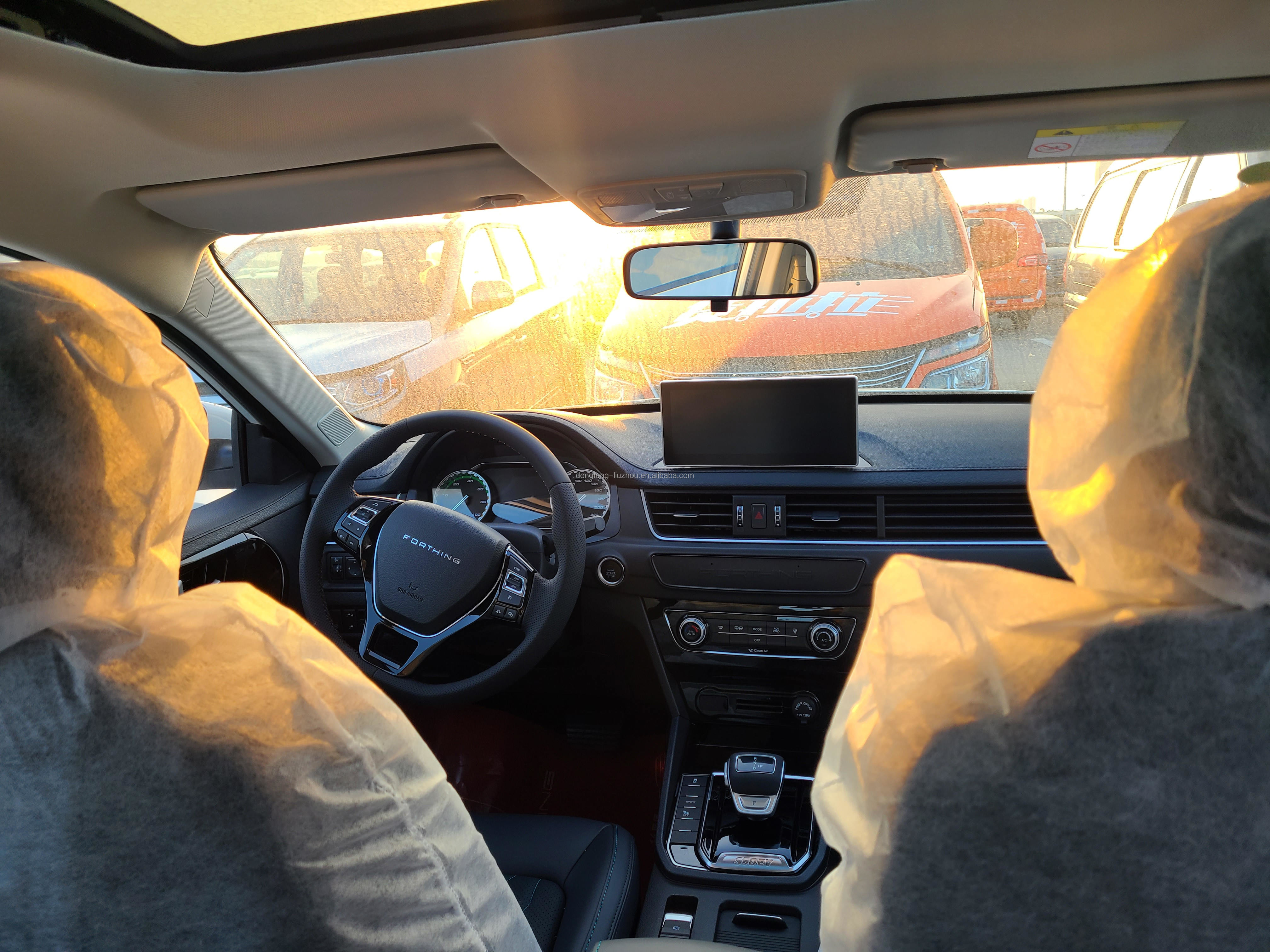 Dongfeng Forthing Family SUV Car New Energy PHEV EV Car 150km/h