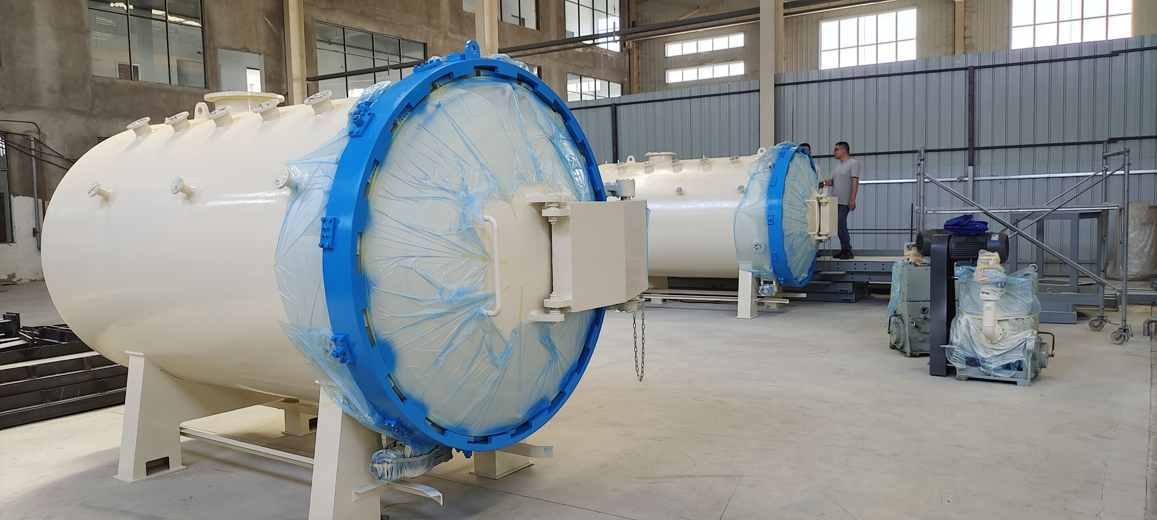 High Temperature Vacuum Furnace With Molybdenum Heating Molybdenum Shielding