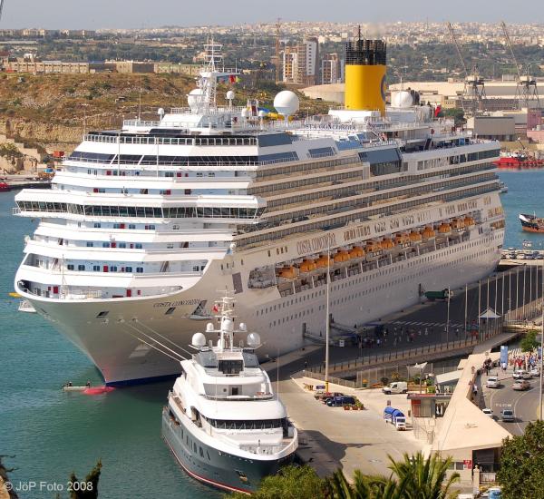 Scale 1:900 Outdoor Decoration Costa Concordia Model , Cruise Ship Business