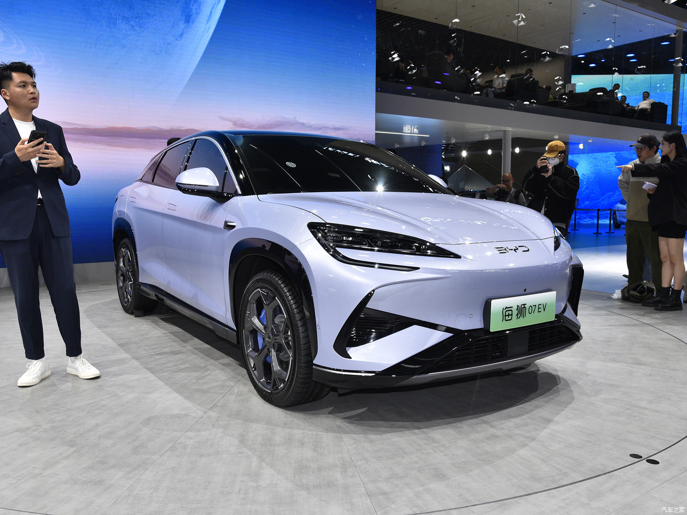 2024 BYD Sealion 07 EV Pre-Sale 650 KM Range 0.5h Fast Charging Basic Edition Energy SUV with Lithium Phosphate Battery