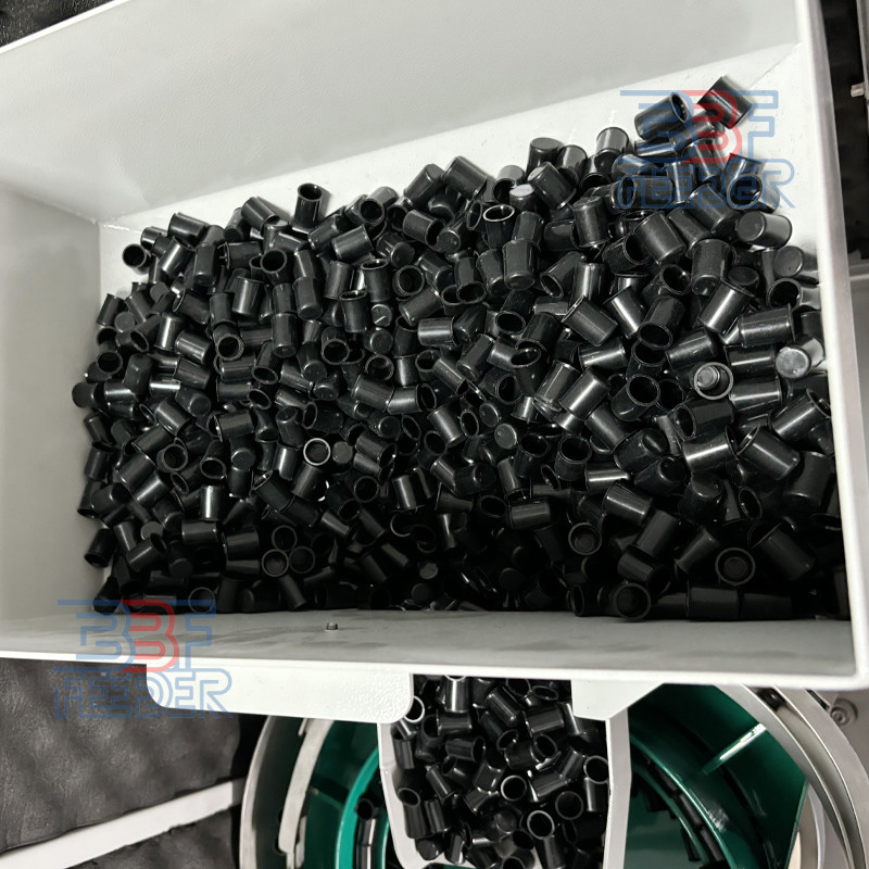 Soundproof Vibratory Bowl Feeder Plastic Parts Automatic Vibrating Feeder