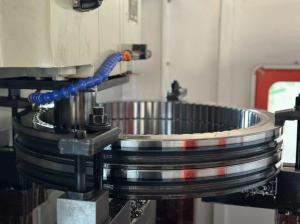 Quality 14563343 SLEWING BEARING SLEWING RING EXCAVATOR EC210B wholesale