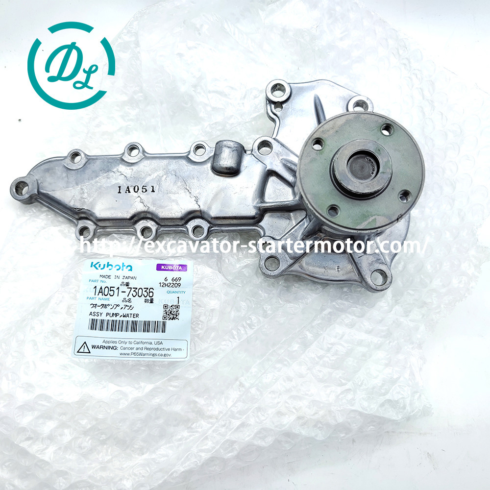 Water Pump Excavator Engine Parts 1A051-73036 1A051-73035 Kubota KX161-3