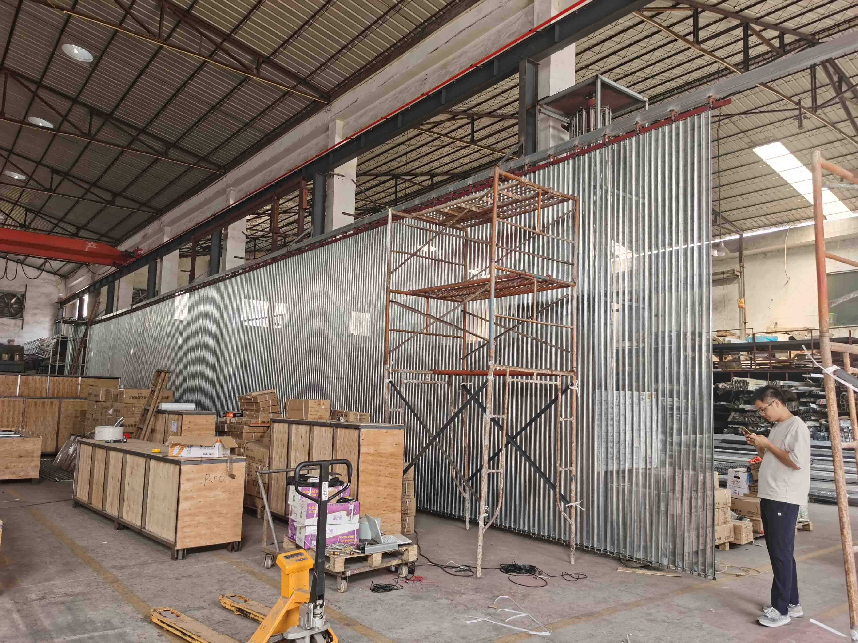 Galvanized Steel Sliding Folding Shutter Any RAl Color ISO9001 Certification
