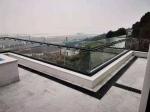 Modern Aluminum U Channel Glass Railing Customized Frameless Glass Balcony