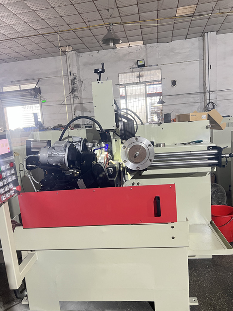 LDX-028A Saw Blade Diameter 400-1500MM Automatic Alloy Circular Saw Blade Grinding Machine Manufacturer