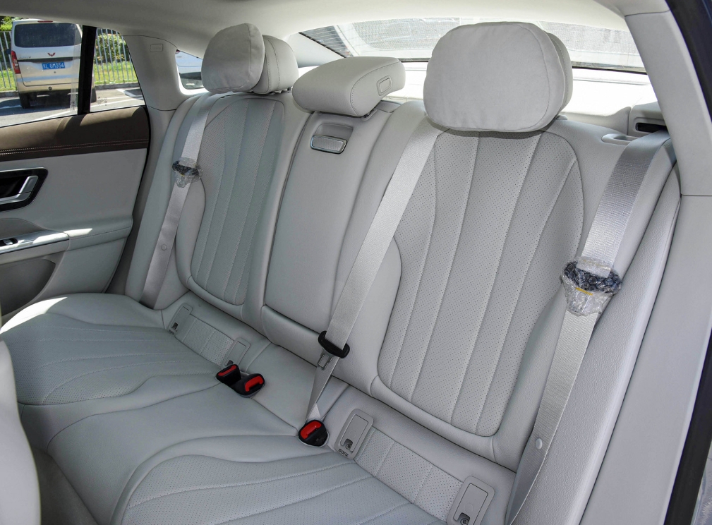 Pure Electric 2024 Mercedes Benz EQE 350 500 Electric Car The Ultimate in Efficiency and Performance
