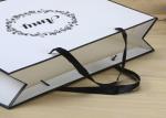 Modern Design Paper Shopping Bags Material 200g - 350g White Card Paper