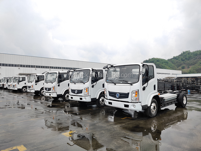 Construction Materials Transportation Dongfeng 4X2 Electric Light Cargo Truck Chassis