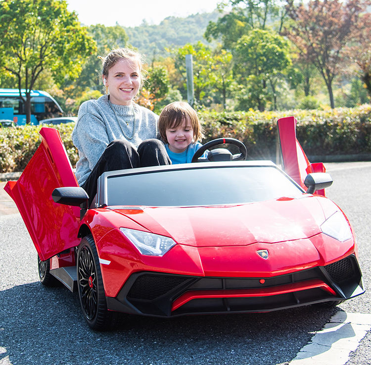 Remote Control 2 Seater Children's Electric Ride On Cars 24 Volt Authorized Cars for Kids