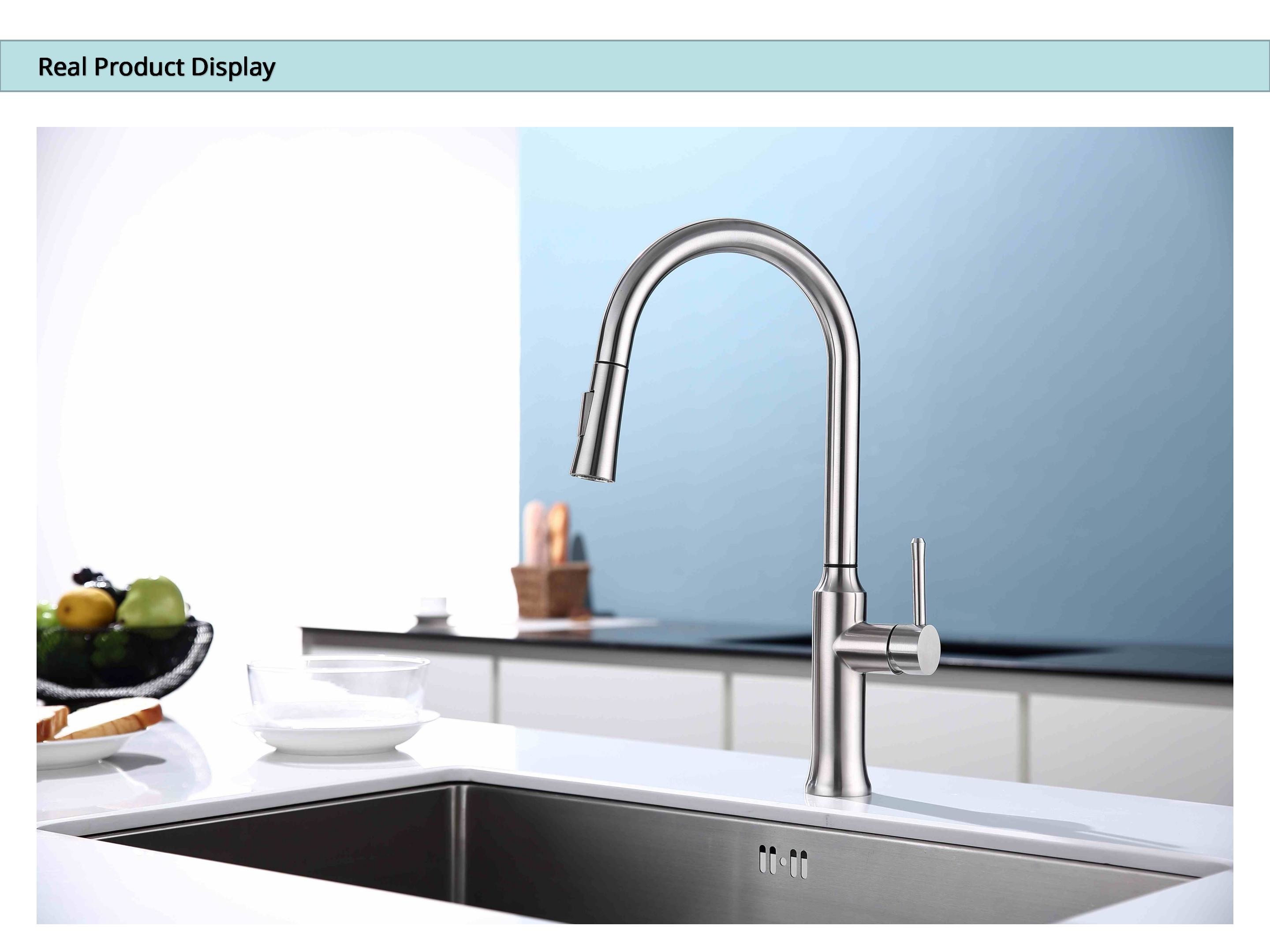 SUS304 Brushed Nickel Pull Out Tap / PEX Hose Retractable Kitchen Tap