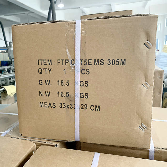 Double Jacket 8Fig Aerial FTP Bulk CAT5E Cable With Steel Messenger