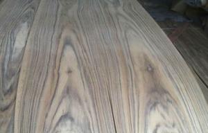 Quality African Natural Crown Cut Teak Veneer With Black Triped Texture wholesale