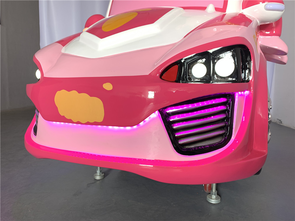 Mp4 Video Kiddie Ride On Arcade Machine With Giraffe Minion Spaceship Theme