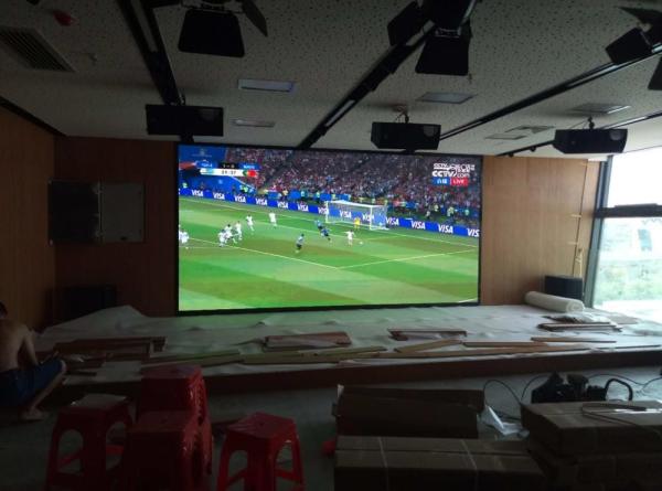 Cheap High Definition Flexible Led Display , P2.5 Indoor Rental Led Display Damp Proof for sale