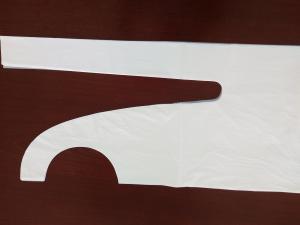 Quality Eco Friendly Food Contact Plastic Cooking Aprons 69 X 107 Cm Oil Resistance wholesale